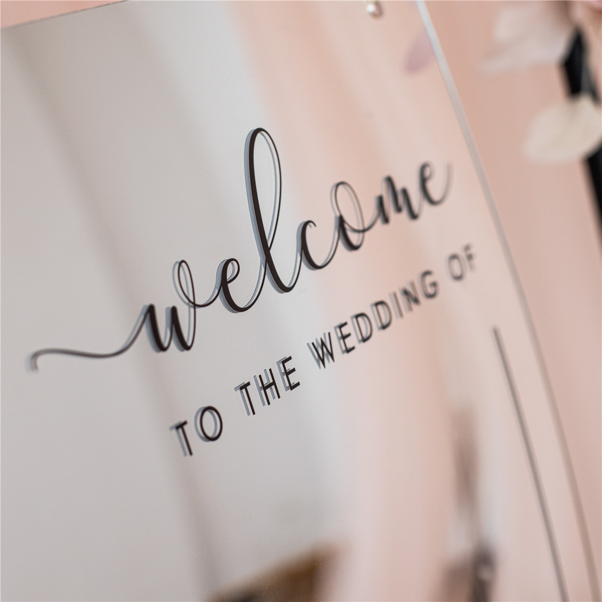Panneau de bienvenue de mariage sophistiqué en acrylique argenté avec lettres en 3D YK082 - Cliquez sur l'image pour la fermer