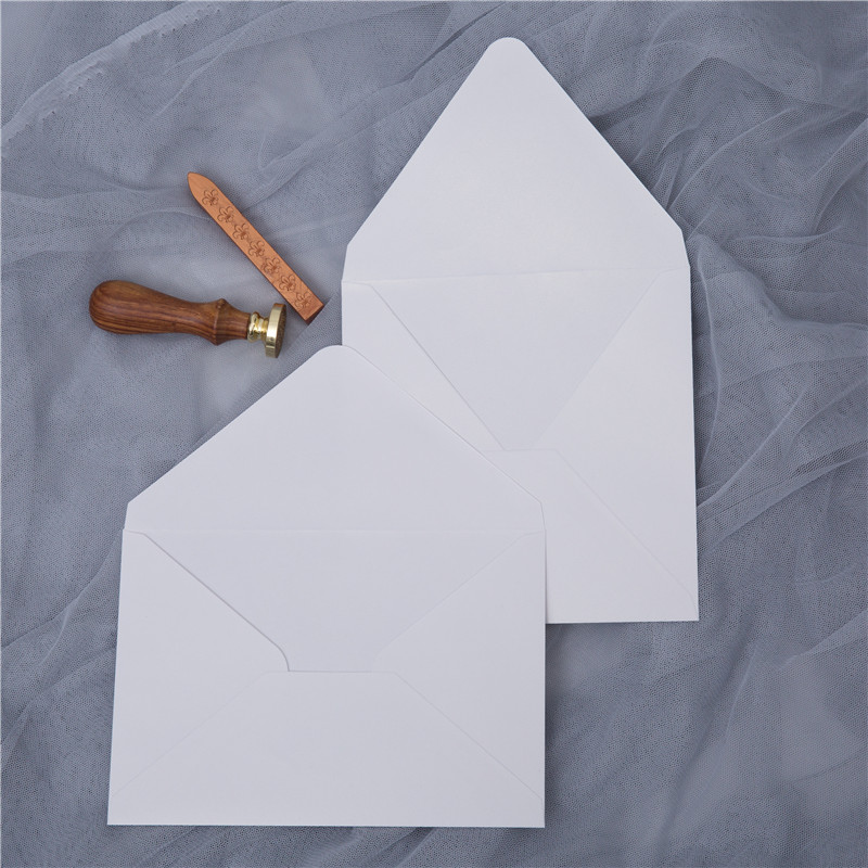 Enveloppe blanc & ivoire 16*16cm/19*13.3cm - Cliquez sur l'image pour la fermer