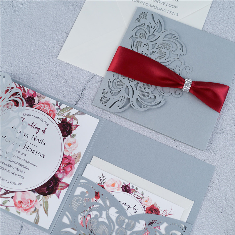 Faire-part De Mariage Et Arrangement D'enveloppes